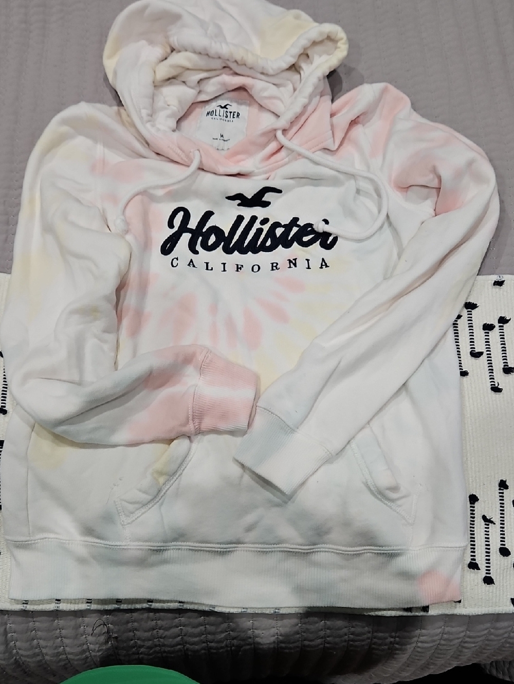 Hollister Women's White Hoodie with Pink & Cream Tie-Dye